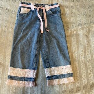 Eyelet lace cropped jeans
